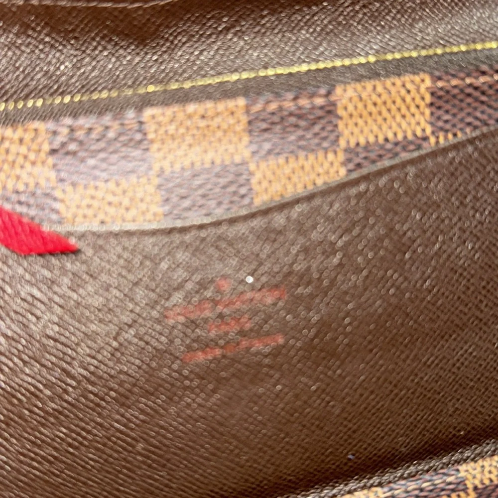 Authentic - Picture 4 of 7